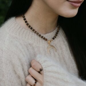 Naszyjnik Tygrysie oko z lunulą